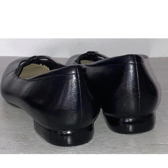 Trotters Delight Black Leather Flats 7.5N - Picture 4 of 5